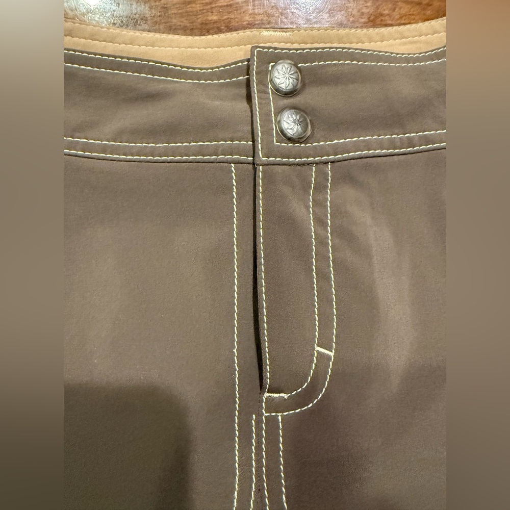 Athleta Whatever Skort in brown/khaki/white stitching - Size 10 - Picture 2 of 9